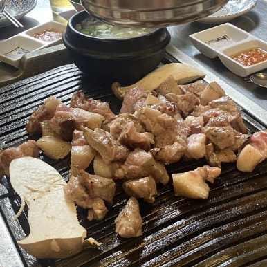 웅이연탄구이 이미지