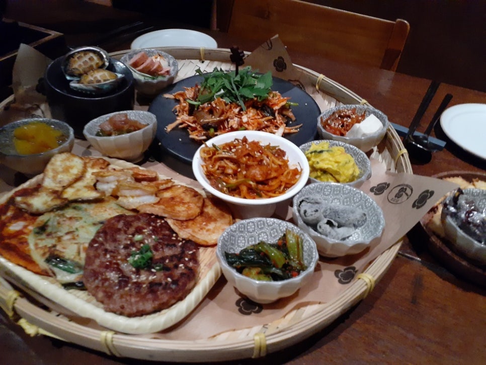 행운반찬 이미지