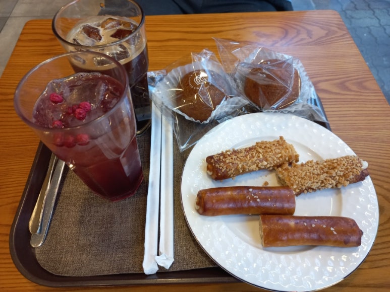 영커피 부천신중동점 이미지