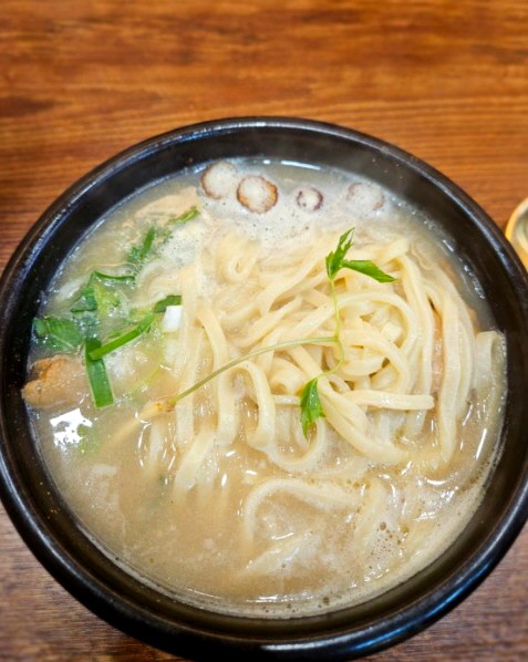정성닭칼국수 이미지