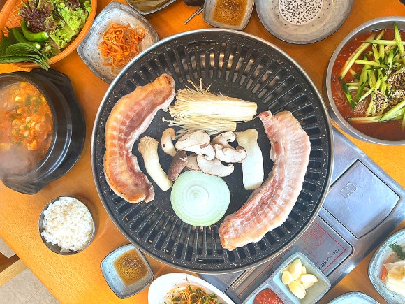 율마로식당 이미지