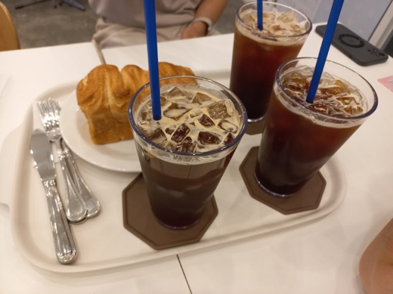 영커피 부천신중동점 이미지