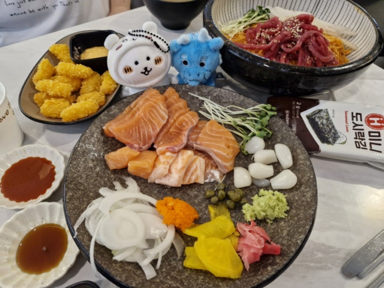 육회바른연어강남 이미지