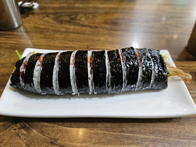 고수라김밥 이미지