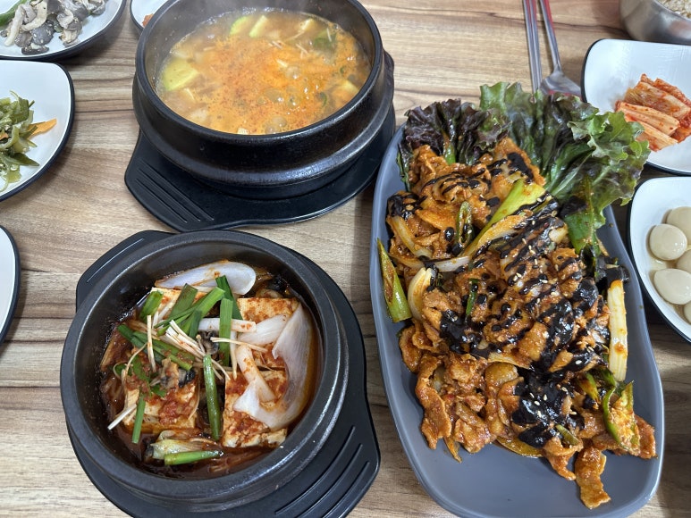 단양흑마늘쌈밥 이미지