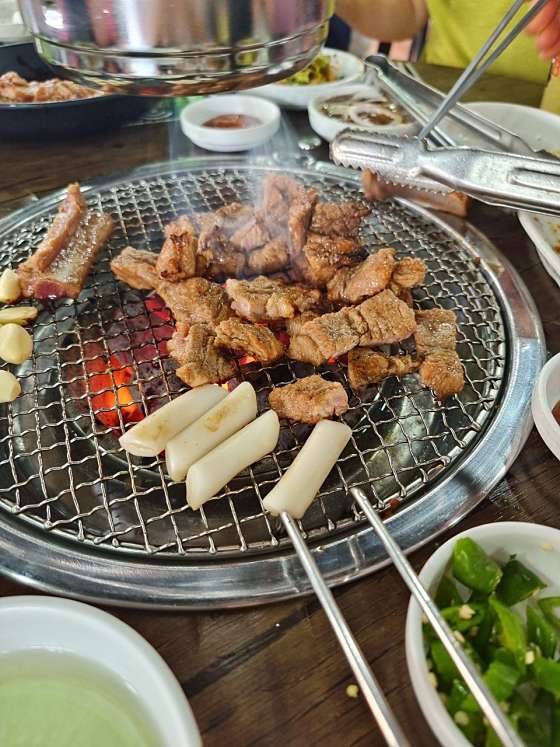 황돈참숯갈비 이미지