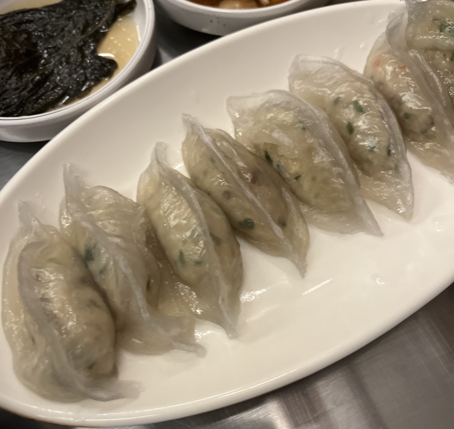 돌쇠 솥뚜껑 이미지