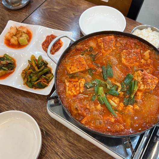 친구네 짜글이 이미지