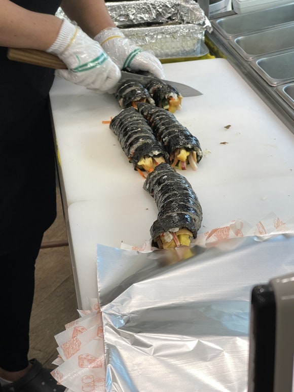 세상을누비는김밥 이미지
