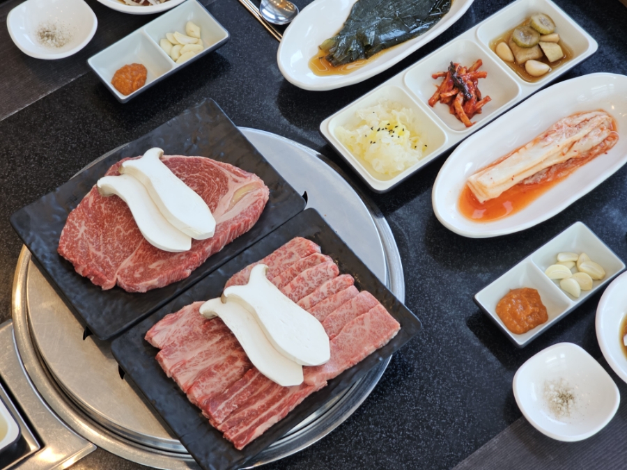 우포한우프라자 이미지