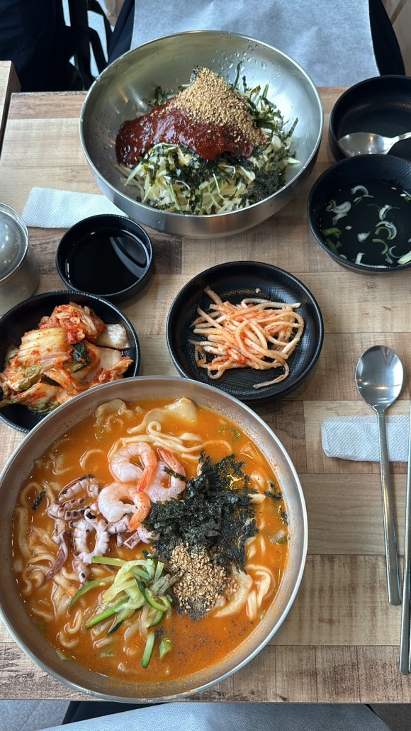 미담칼국수 이미지
