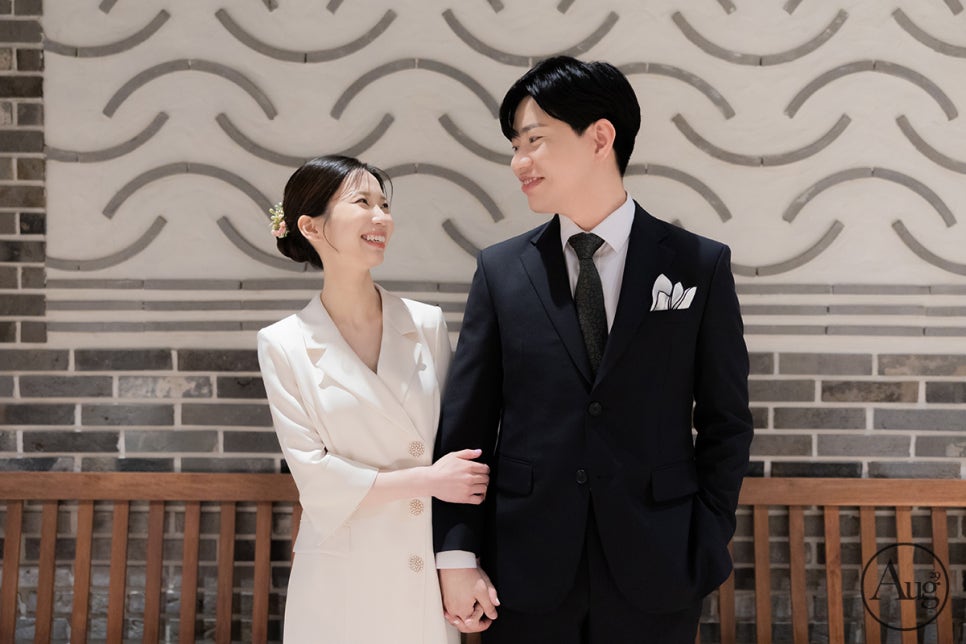 앤드어거스트 이미지