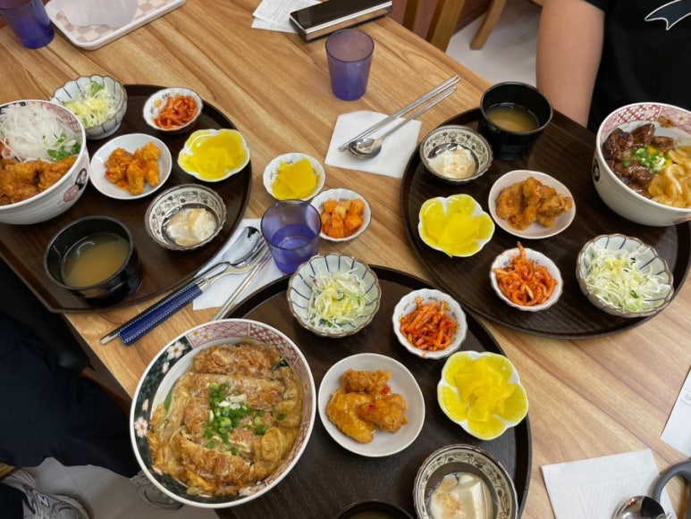 덮밥우화 이미지