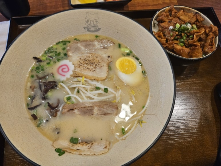 코란라멘 이미지