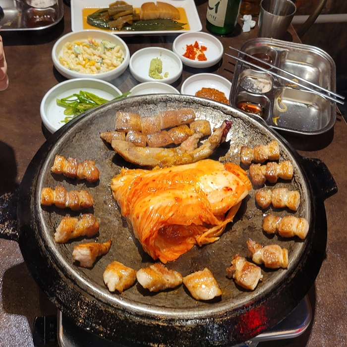 맛잇는고기집 이미지
