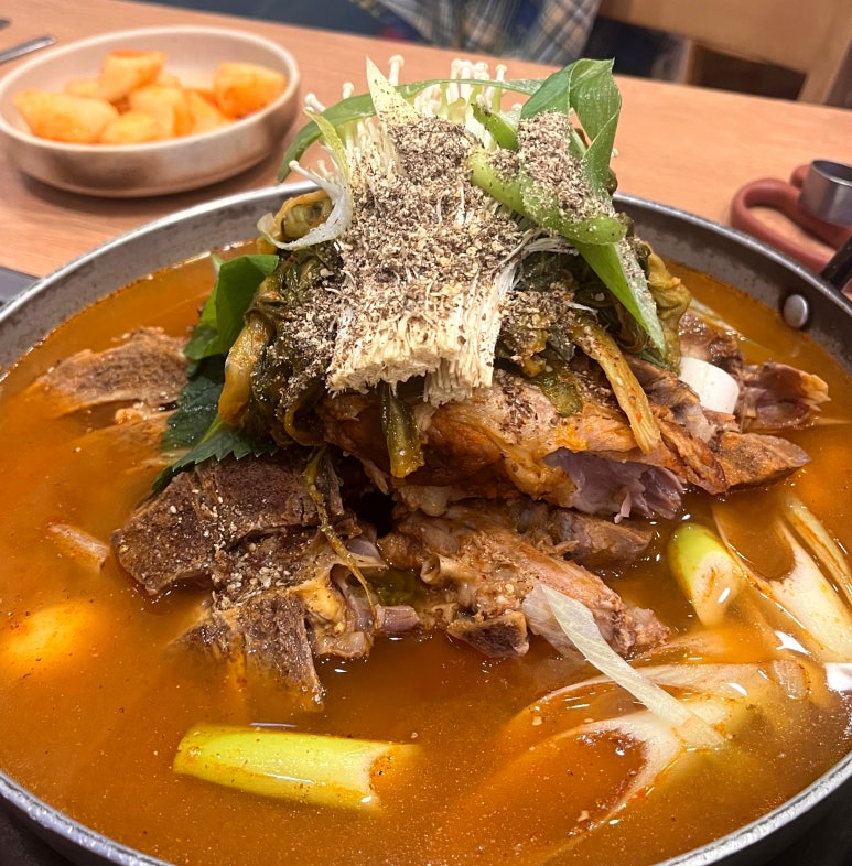 이가 뼈다귀 이미지