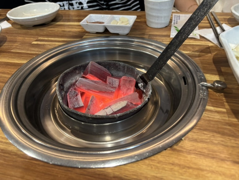 정담숯불돼지갈비 이미지