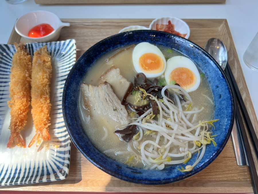 마꾸니라멘＆덮밥 이미지