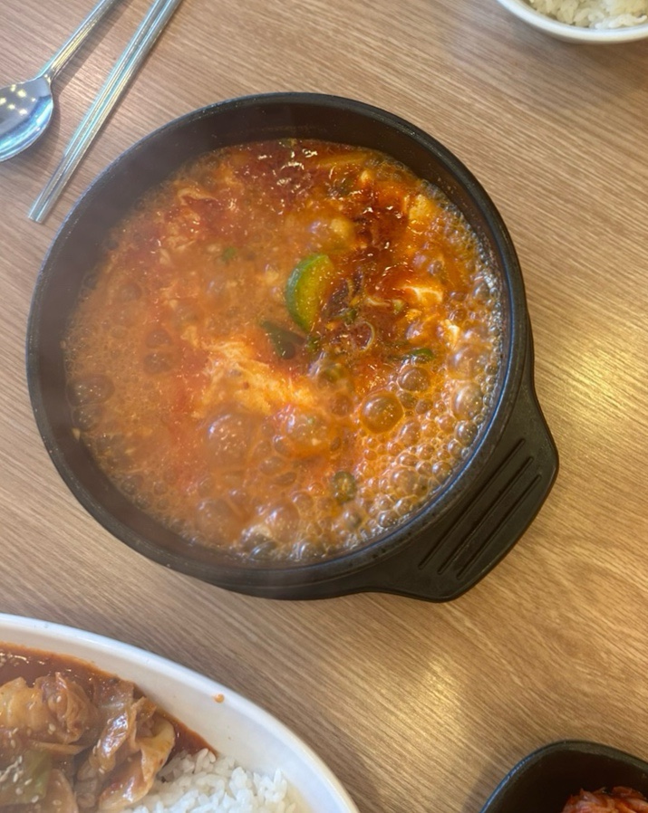 왕돈까스왕냉면서울대역점 이미지