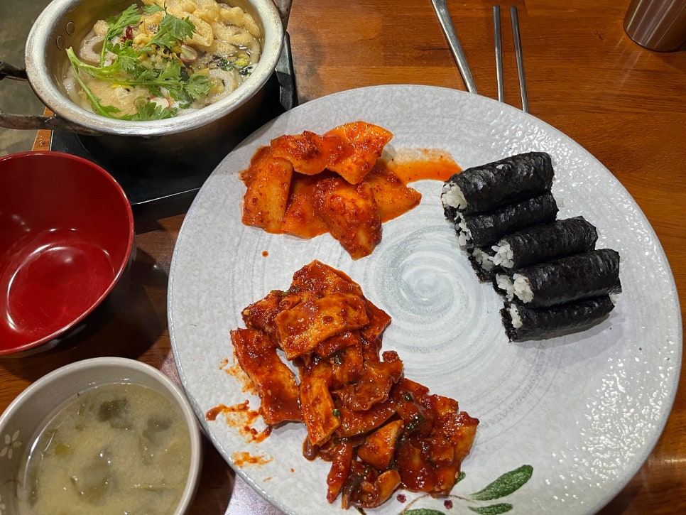 이대충무할매김밥 이미지