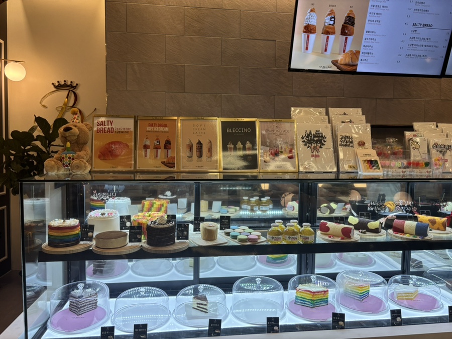 카페 블레스롤 강남논현점 이미지