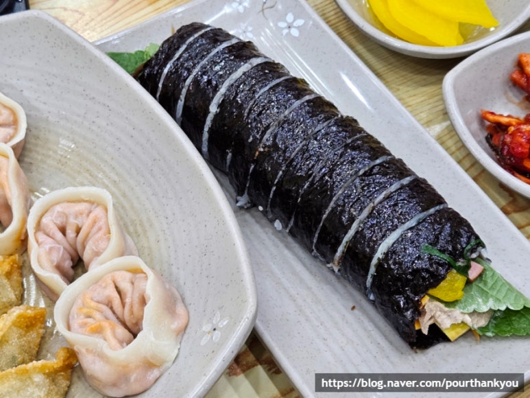 김밥천국 강남구청역점 사진 5