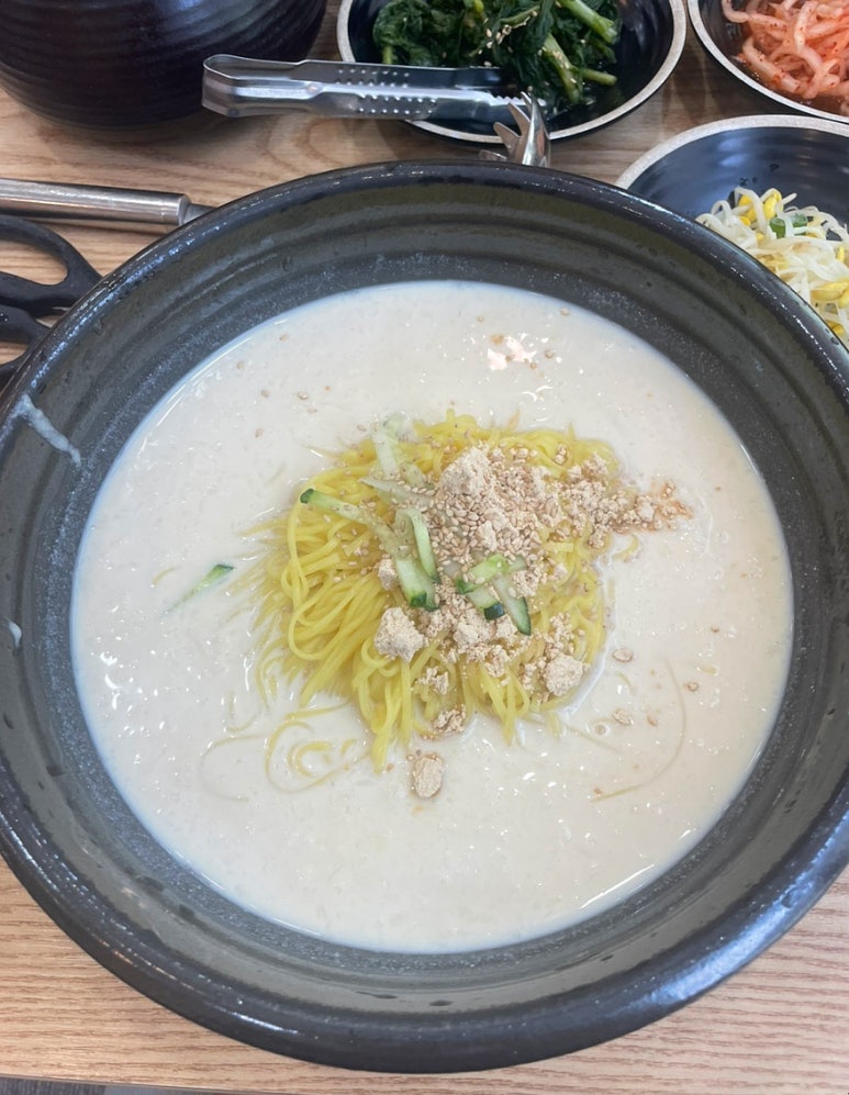 사랑손팥죽 법원점 사진 3