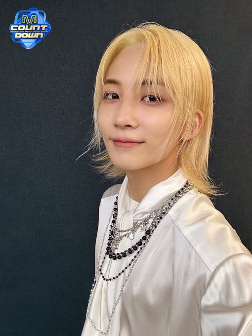 엠카우 이미지