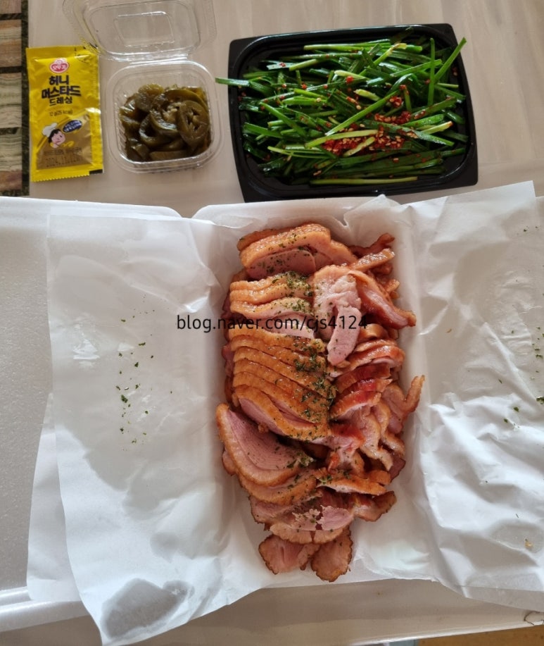 고기생각오리숯불바베큐 이미지