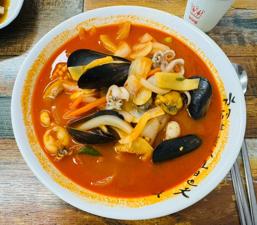 삼백짬뽕 이미지