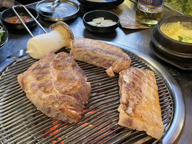 조연탄기다리면돼지 이미지