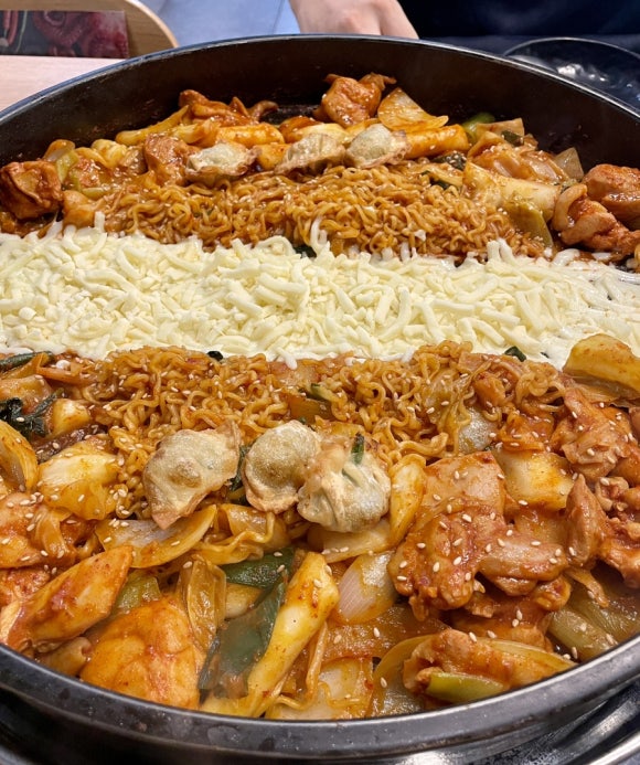 홍춘천치즈닭갈비마들역점 이미지