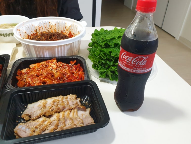 철수네왕족발 이미지