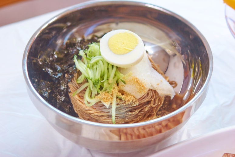 공항메밀국수 이미지