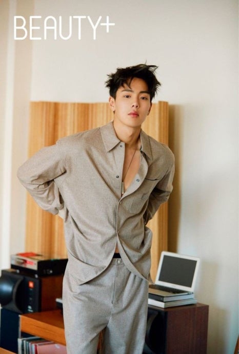 현*우 이미지