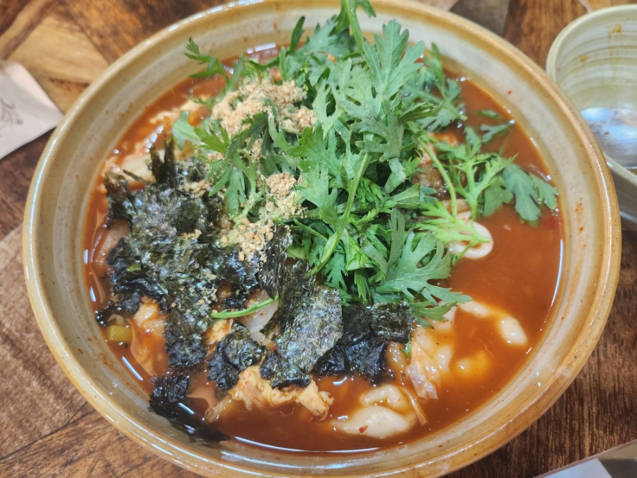 백칼국수 이미지