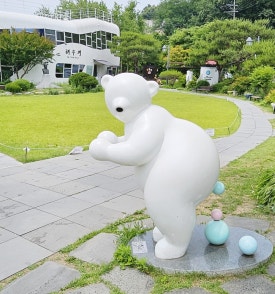 정원똥돼지 이미지