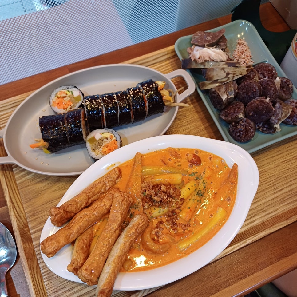 다홍이분식 이미지