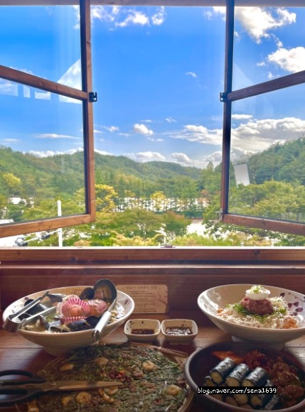 왕칼국수 이미지