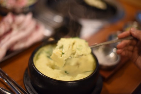 참나무 숯왕갈비 이미지