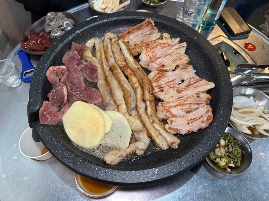 서촌뜰애우곱창타운 이미지