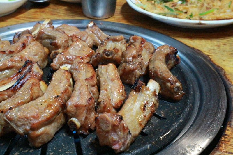 초원흑염소 이미지