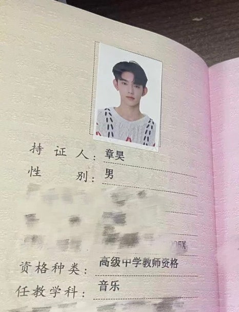 강남서점 이미지