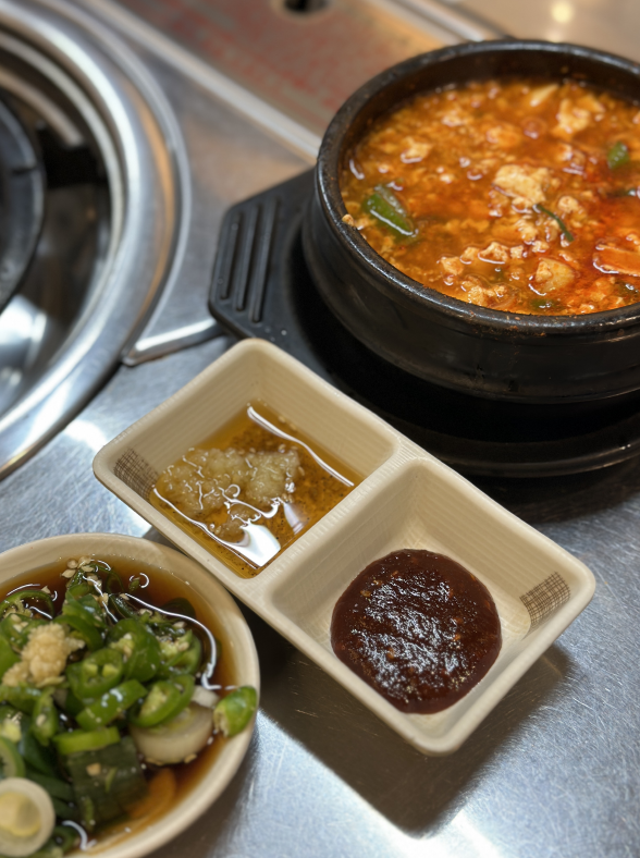 벽돌곱창삼봉지구점 이미지