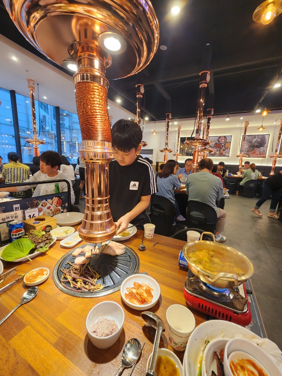 고기싸롱구리 이미지