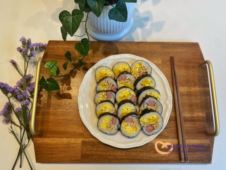 유부김밥 이미지
