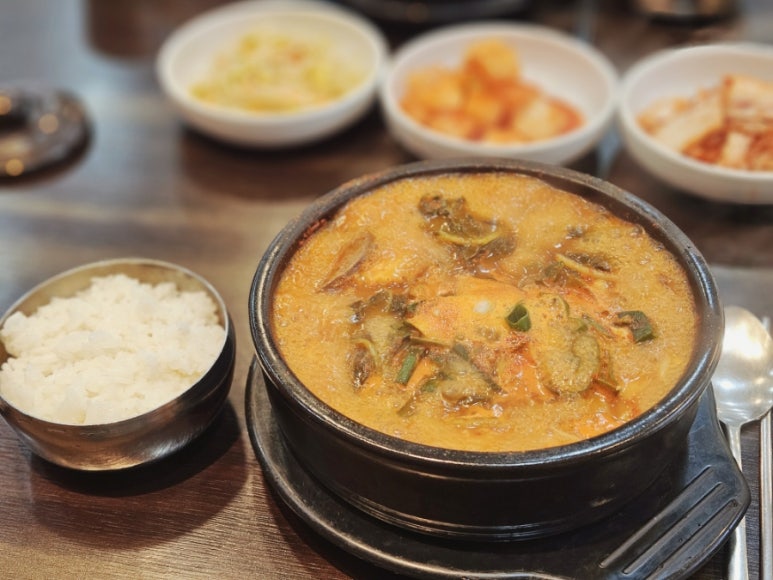 도깨비얼큰해장국 이미지