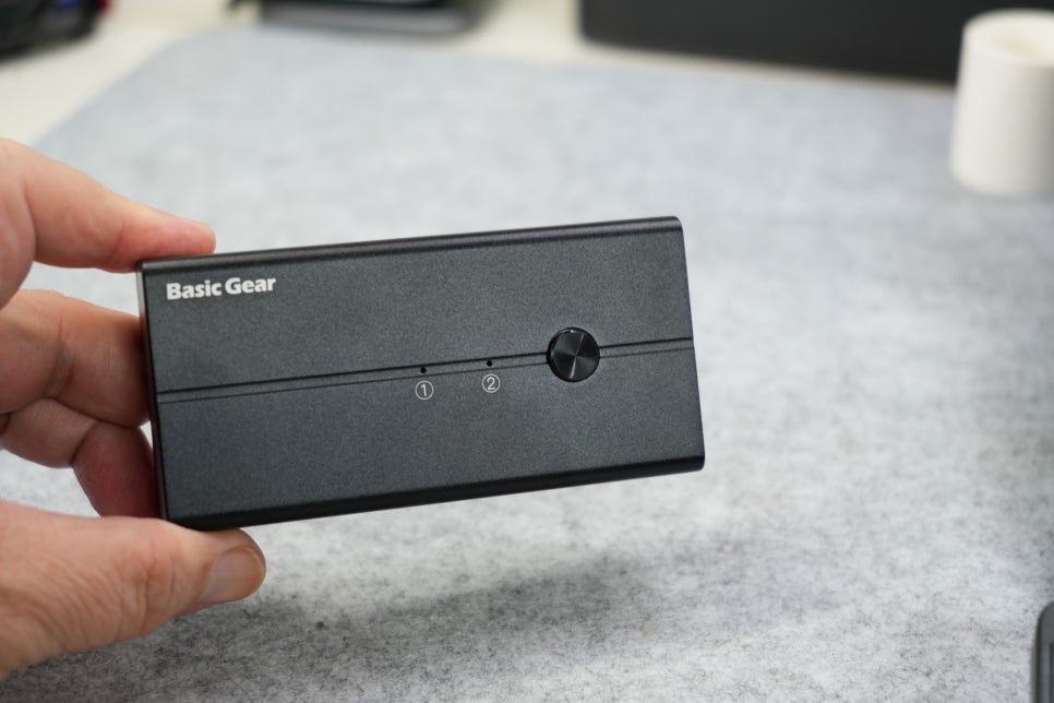베이직기어 USB KVM 스위치 선택기 "다중 PC 연결 기능으로 아이패드프로와 삼성 노트북을 연결하다. 이미지 9