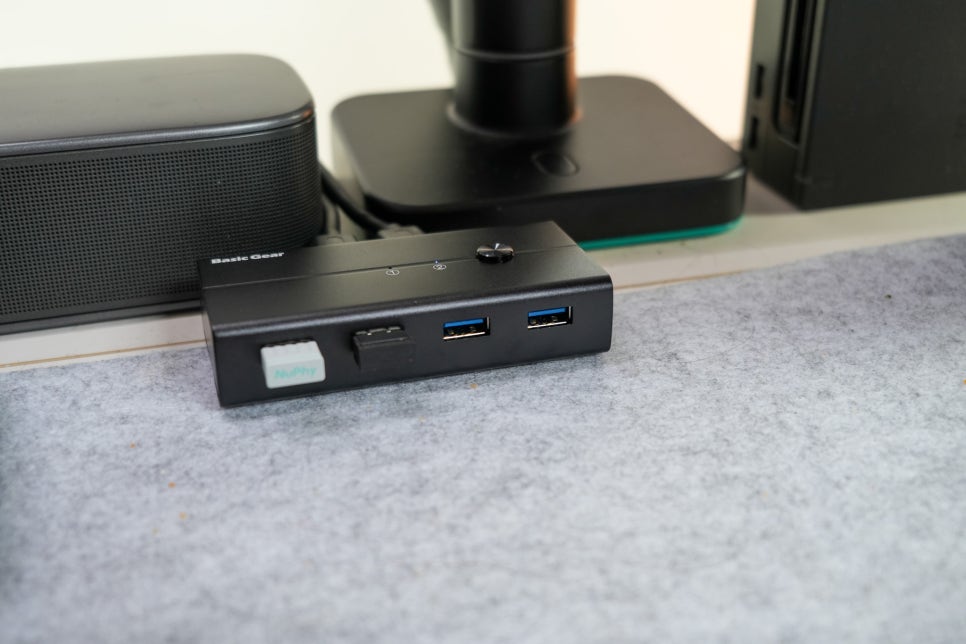 베이직기어 USB KVM 스위치 선택기 "다중 PC 연결 기능으로 아이패드프로와 삼성 노트북을 연결하다. 이미지 14