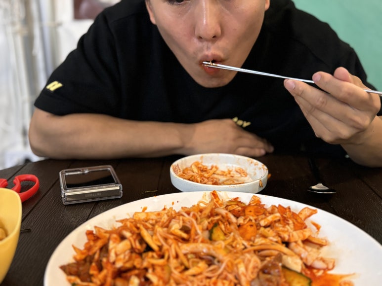 미녀닭발베트남쌀국수 이미지